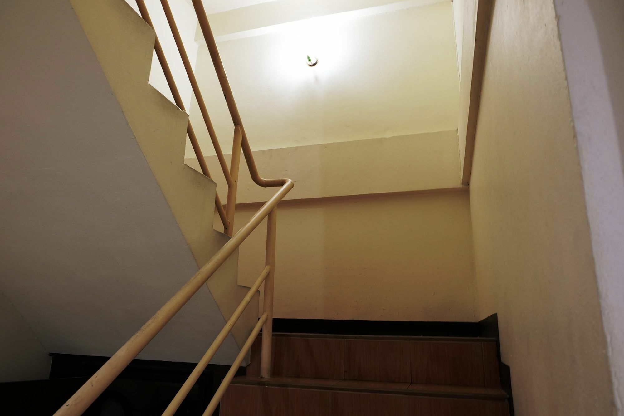 Parinya'S Apartment Pattaya Exterior photo
